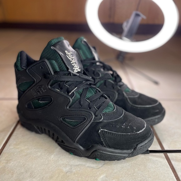 Vintage 90s Reebok The Boulevard Blacktop Bball - Picture 1 of 13